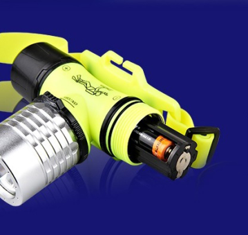 ПОДВОДНЫЙ НАЛОБНЫЙ ФОНАРЬ CREE 3W HT-101
