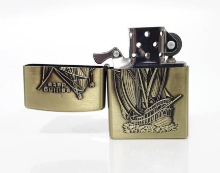 Зажигалка бензиновая тип zippo KingLing "Судно 002"
