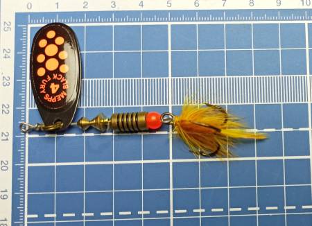 БЛЕСНА "4" вращ.9гр BLACK FURY MOUCHE "Mepps"