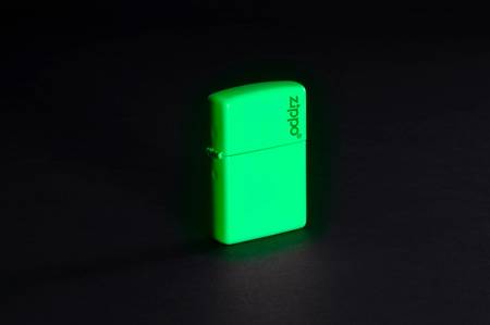 ЗАЖИГАЛКА Zippo бензиновая Classic Glow In The Dark 49193ZL